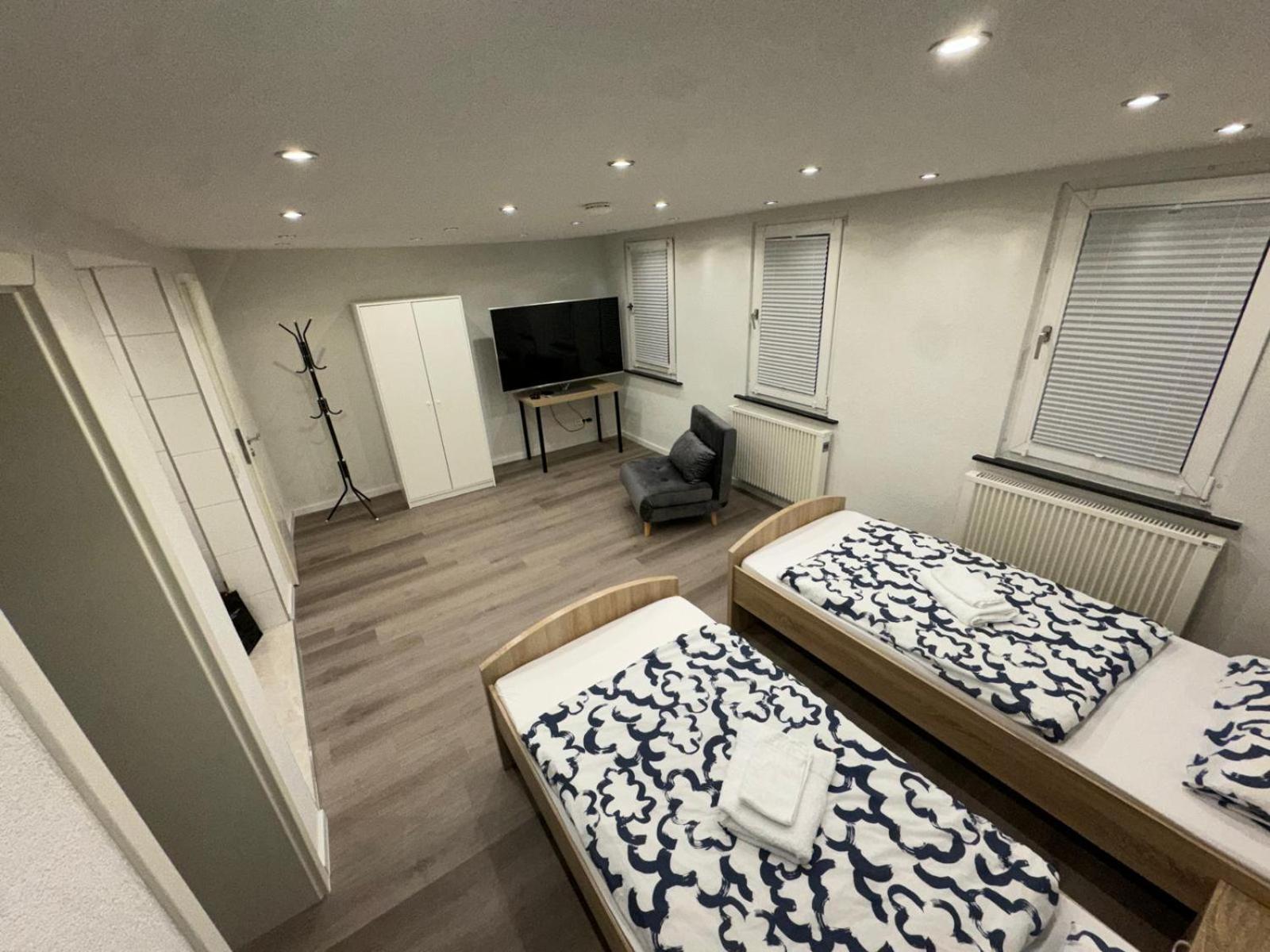 City Apart 2 Stadtwohnung Mit Netflix Nahe Bahnhof Синшайм Екстериор снимка